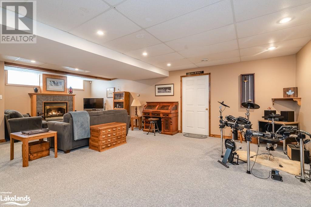 Listing 40389667 - Large Photo # 21