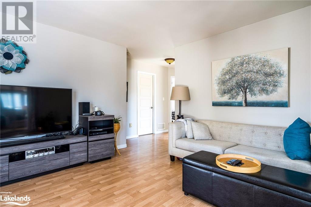 Listing 40389758 - Large Photo # 17