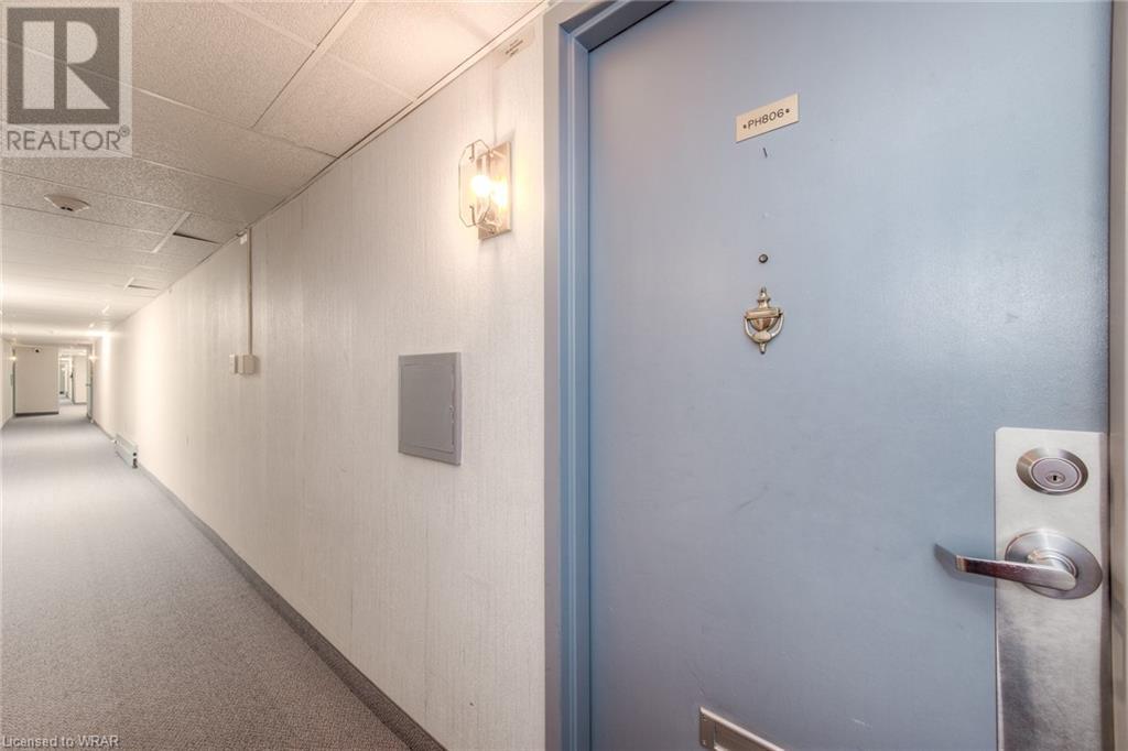Listing 40389838 - Large Photo # 3