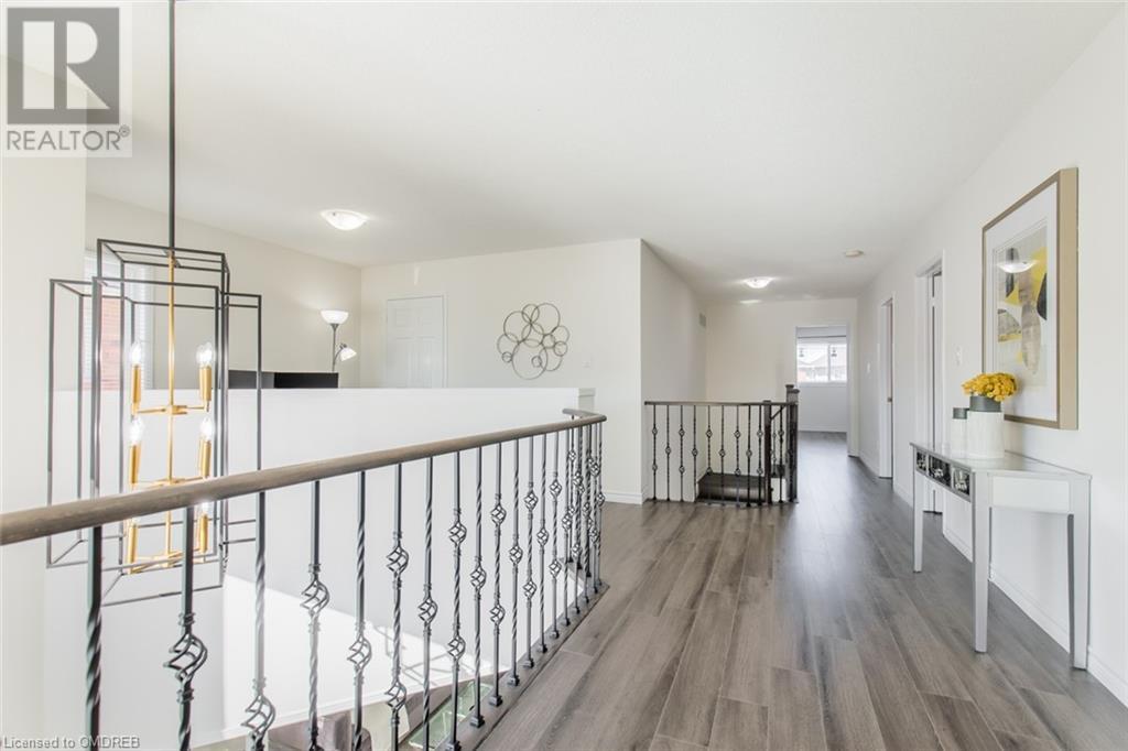 Listing 40389841 - Large Photo # 32