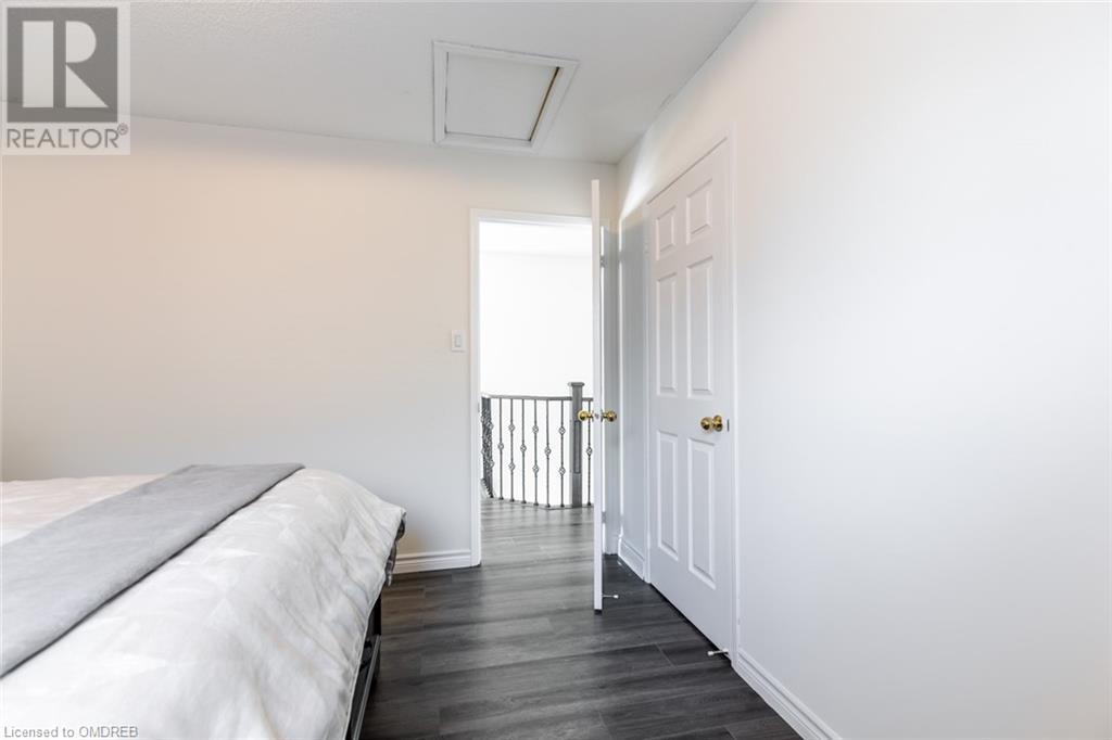 Listing 40389841 - Large Photo # 43