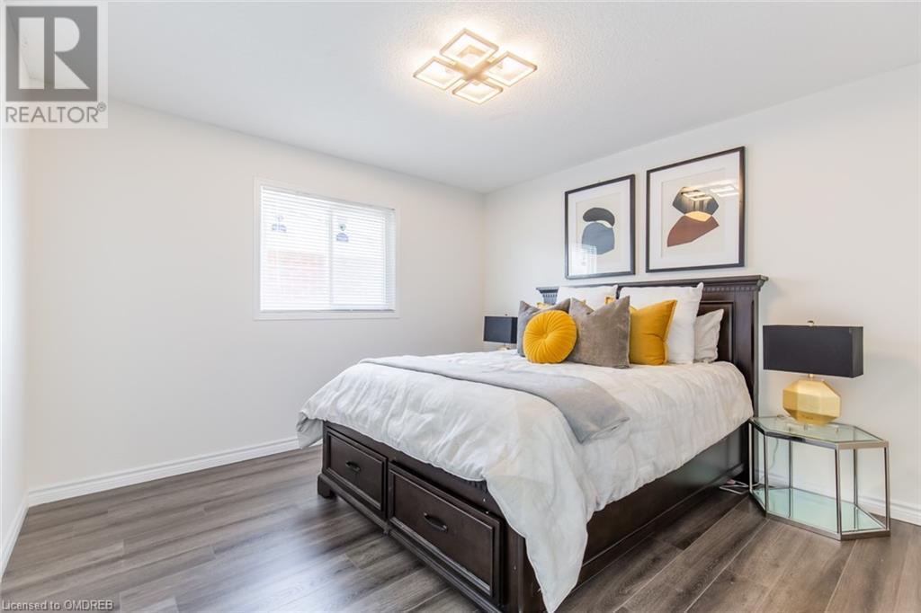 Listing 40389841 - Large Photo # 42