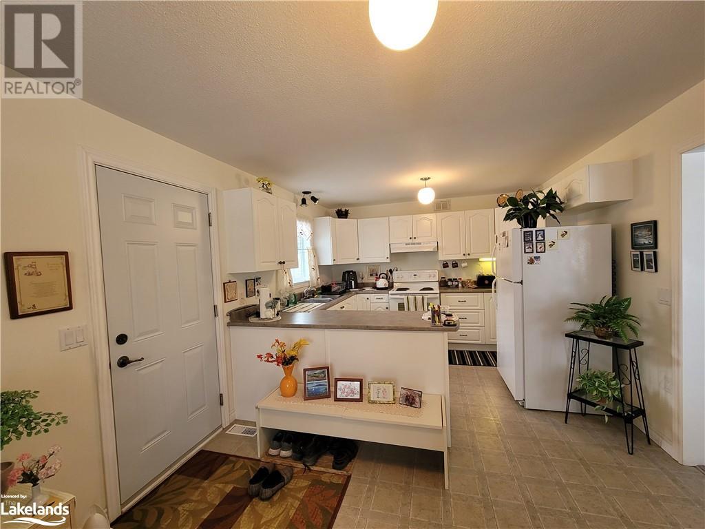 Listing 40389870 - Large Photo # 6