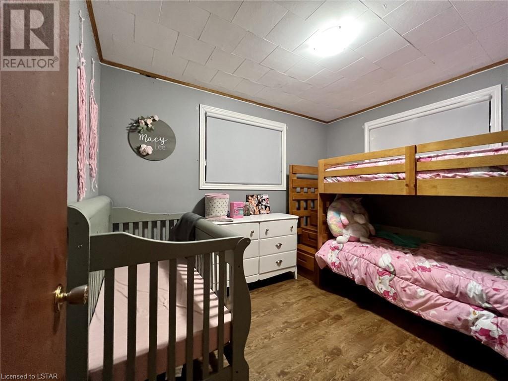 Listing 40389911 - Large Photo # 18