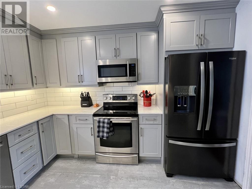 Listing 40389911 - Large Photo # 11