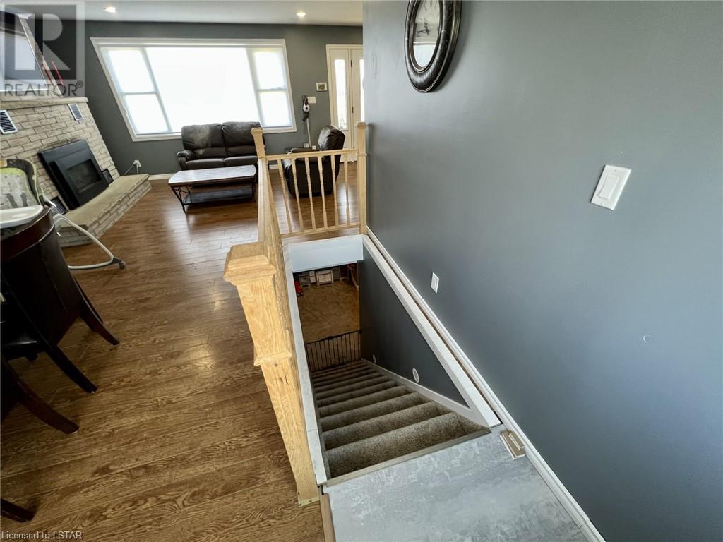 Listing 40389911 - Large Photo # 23