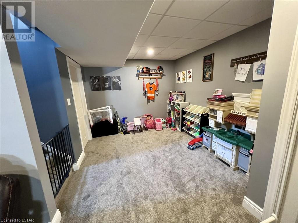 Listing 40389911 - Large Photo # 24