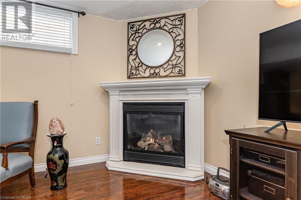 Listing 40390129 - Large Photo # 42