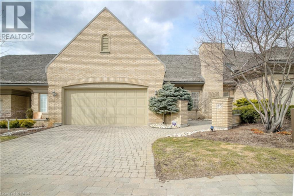 260 DEER RIDGE Drive Unit# 15, Kitchener