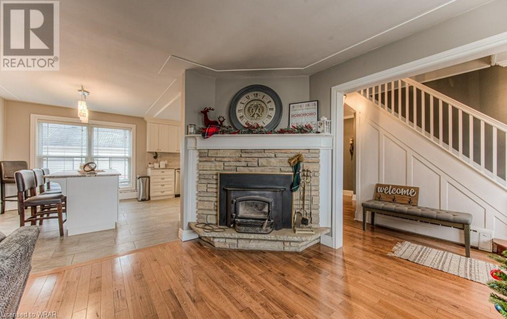 Listing 40390398 - Large Photo # 3