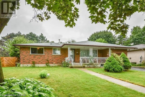113 APPLEWOOD Crescent, Guelph