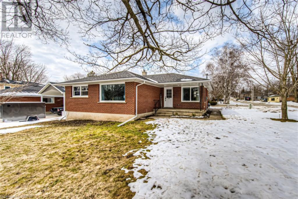 495 RICHMOND Avenue, Listowel