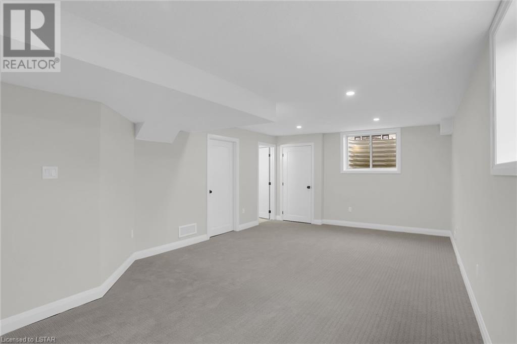 Listing 40391143 - Large Photo # 31