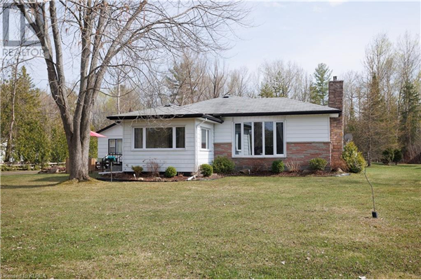 44 TRENT CANAL Road, Fenelon Falls