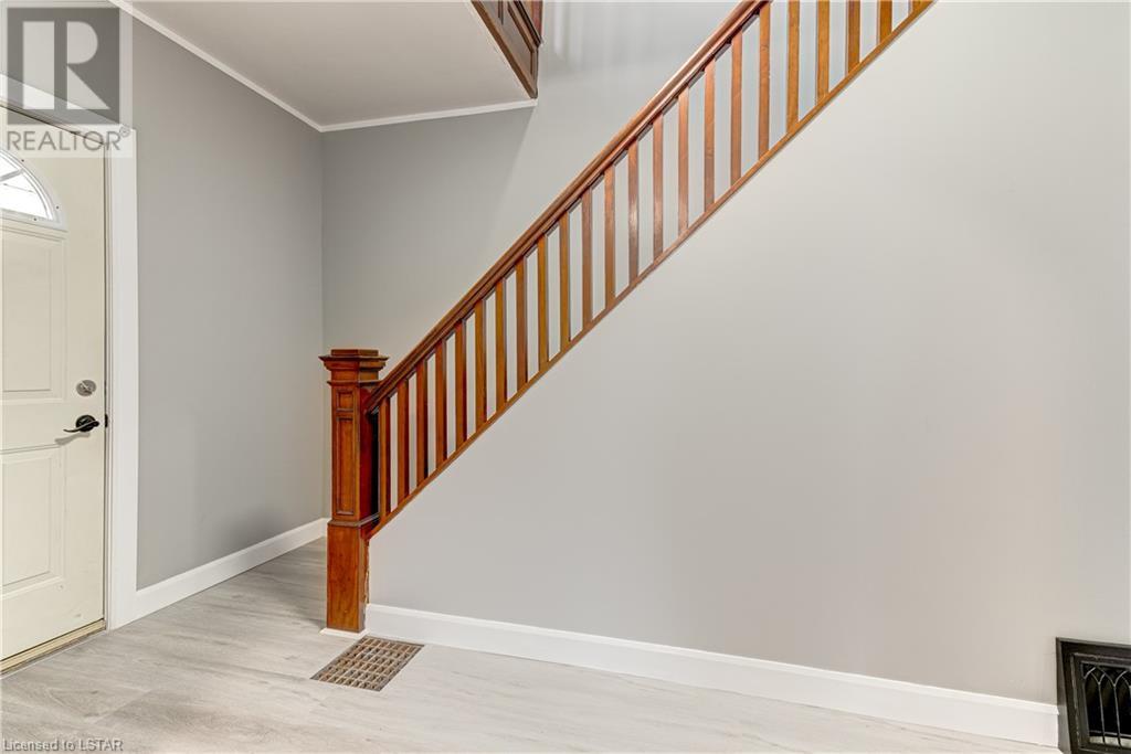 Listing 40391826 - Large Photo # 8