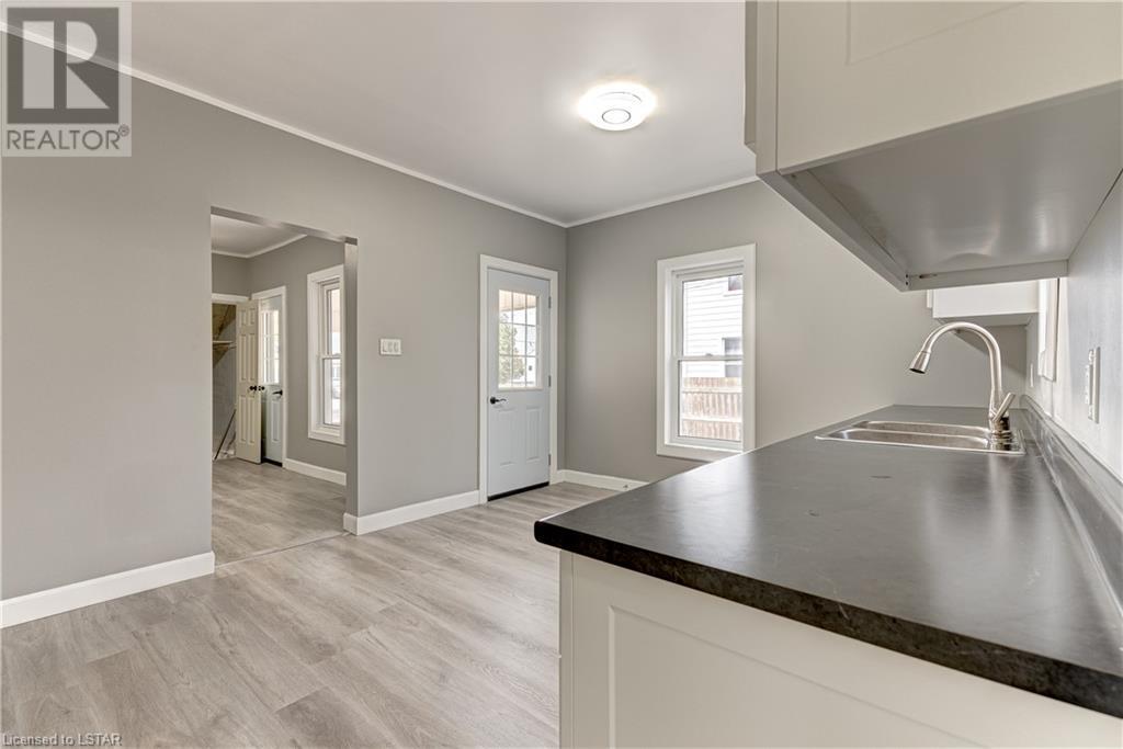 Listing 40391826 - Large Photo # 17