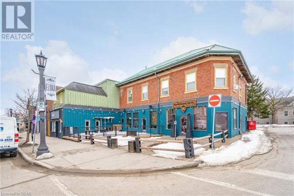 146 METCALFE Street, Elora