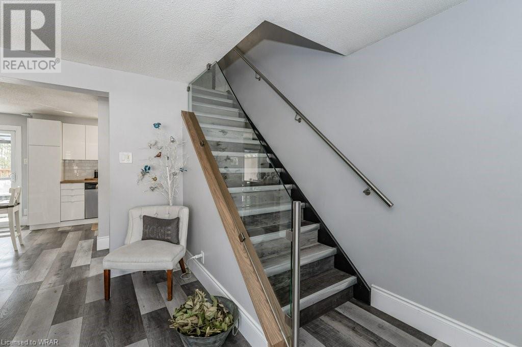 Listing 40392043 - Large Photo # 13