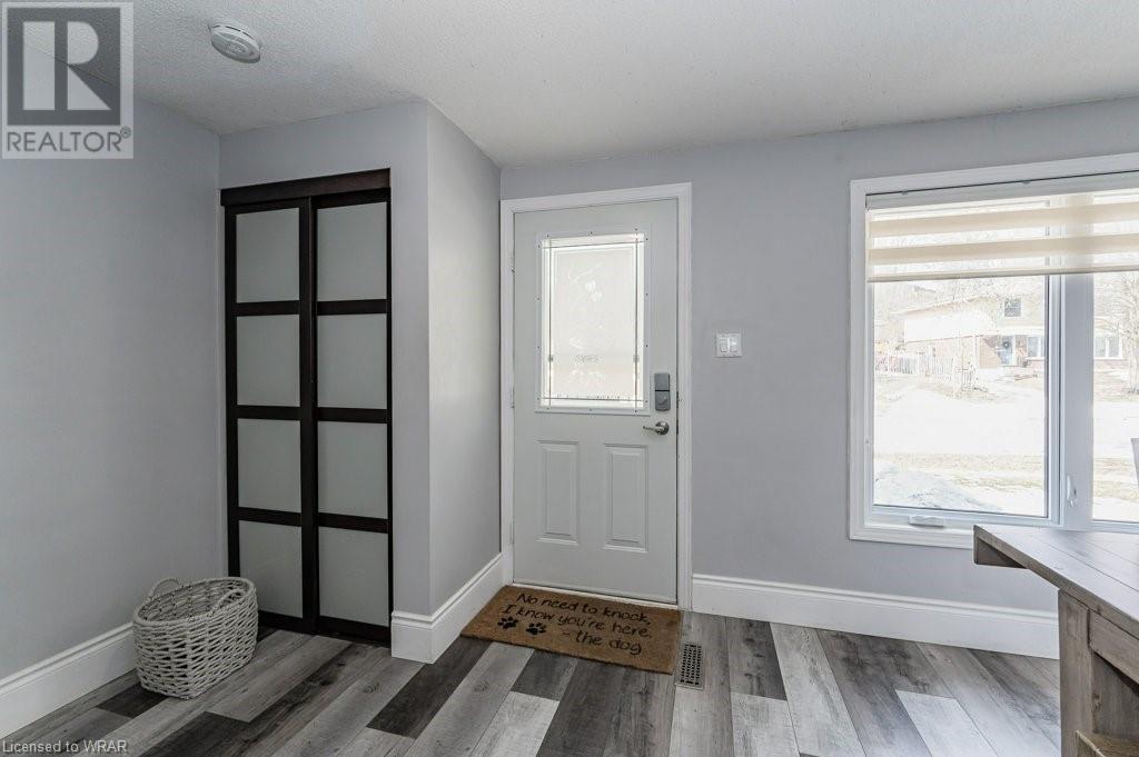Listing 40392043 - Large Photo # 4