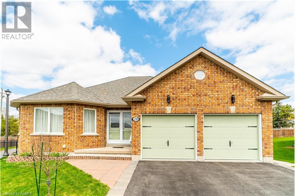 28 MILNER Court, Lindsay