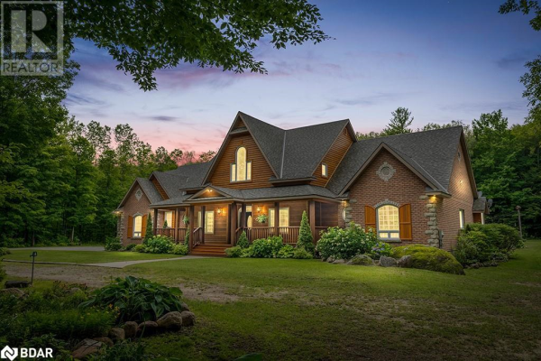 697 LAFONTAINE Road E, Tiny
