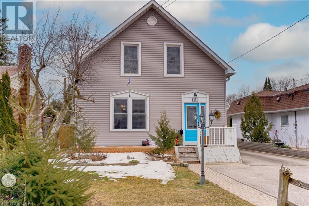 Listing 40392379 - Large Photo # 1
