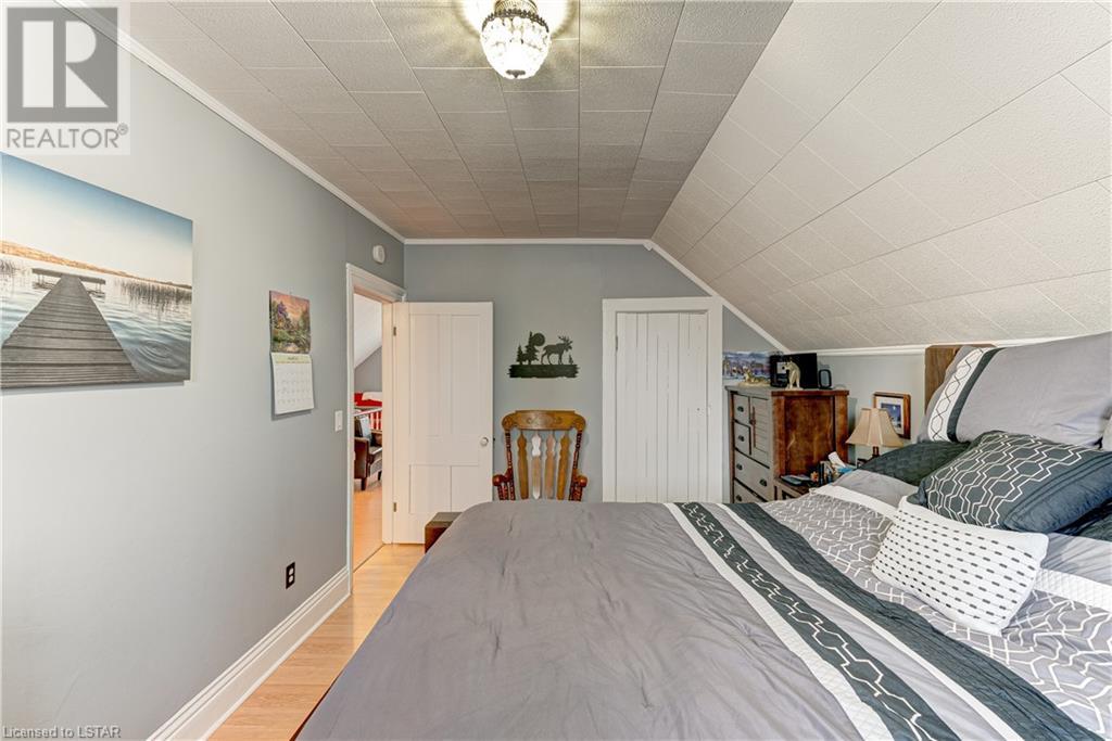 Listing 40392379 - Large Photo # 29