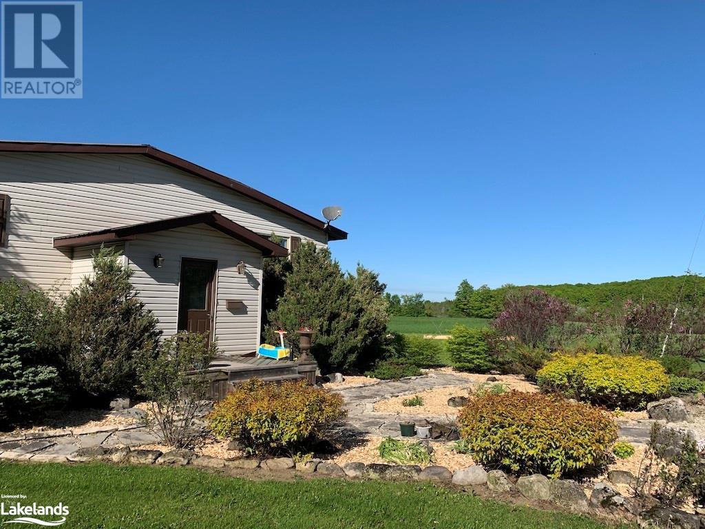Listing 40392567 - Large Photo # 1