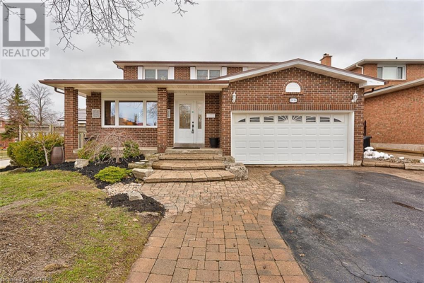 2036 PEN Street, Oakville