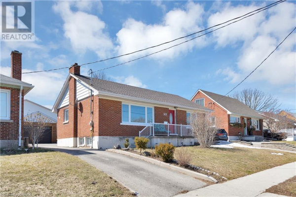 341 HIGHLAND Road E, Kitchener