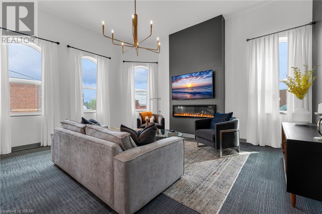 110 ROBINSON Street Unit# 201