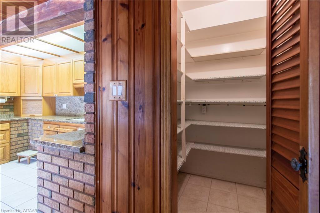 Listing 40393528 - Large Photo # 19
