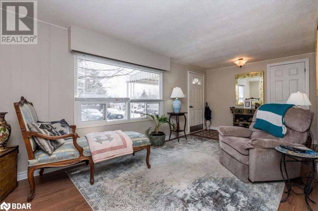Listing 40393615 - Large Photo # 4