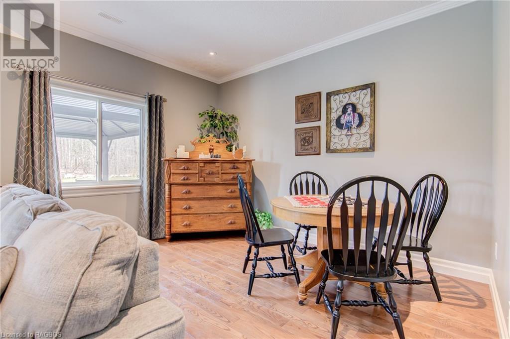 Listing 40393851 - Large Photo # 29