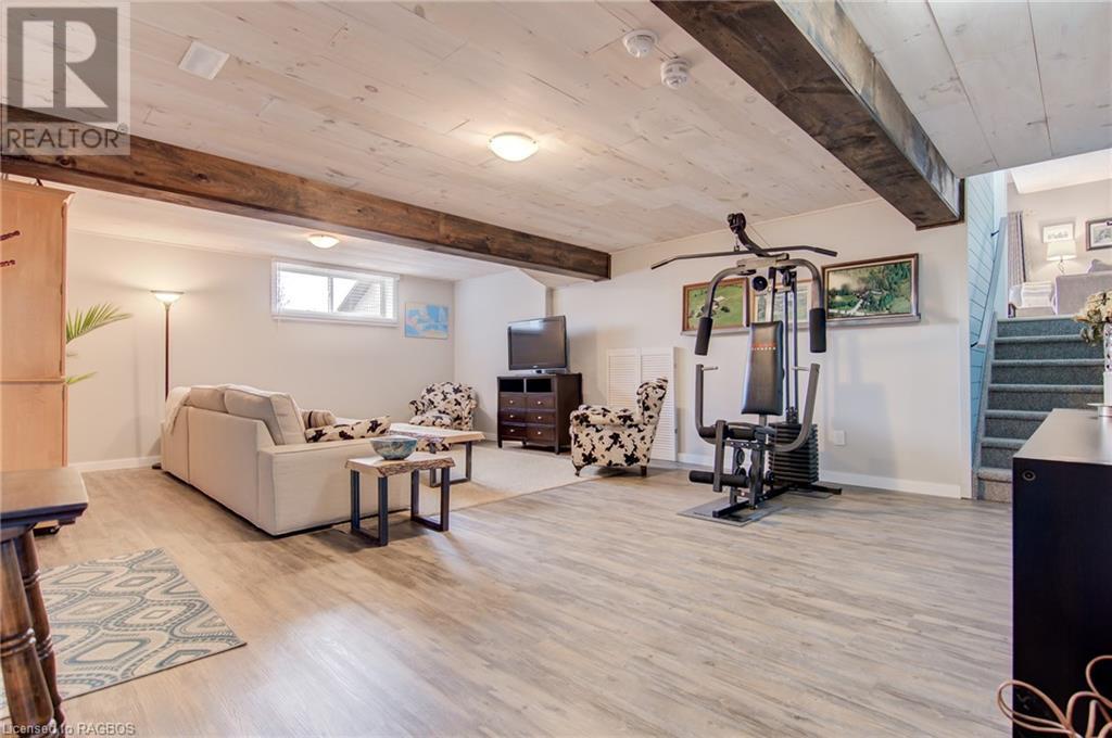 Listing 40393851 - Large Photo # 44