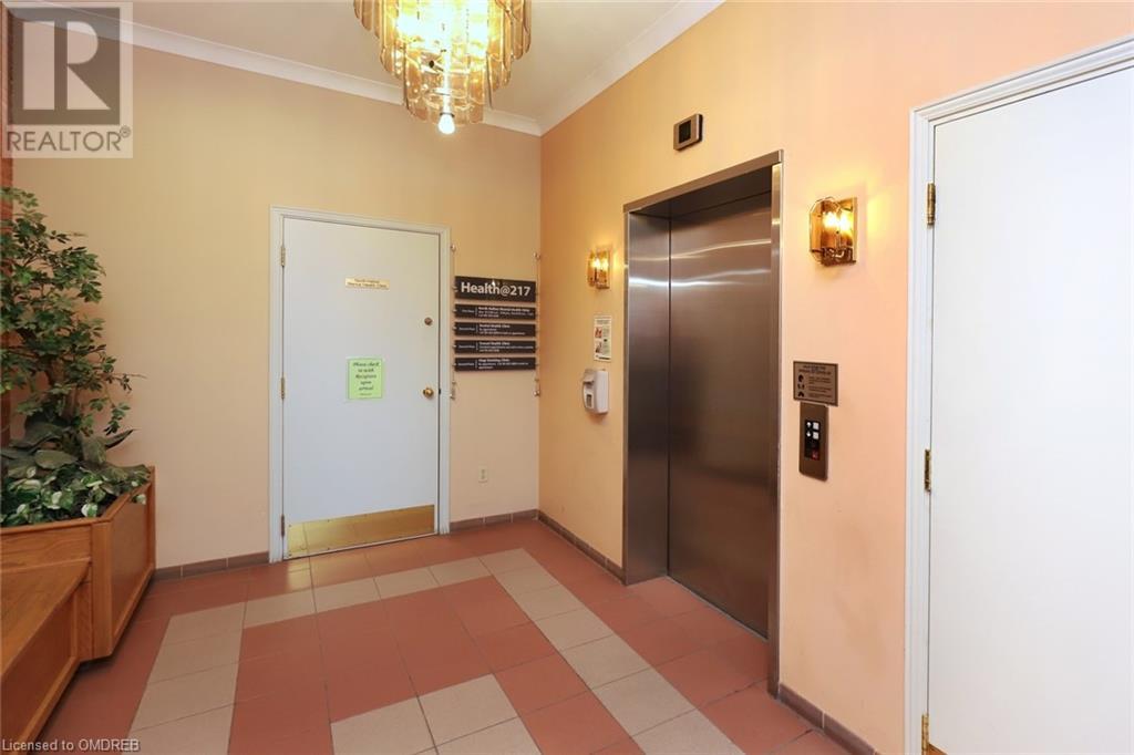 Listing 40393917 - Large Photo # 7