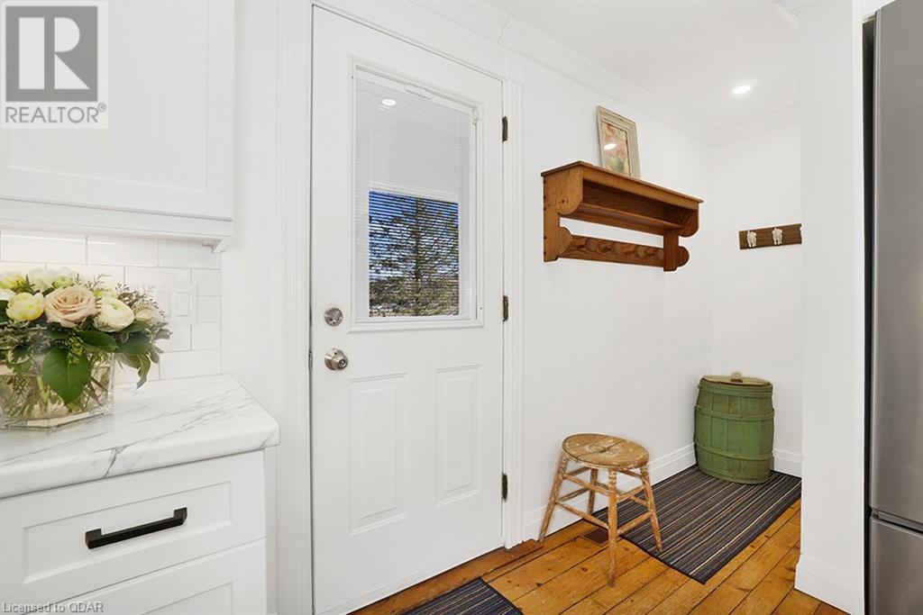 Listing 40393921 - Large Photo # 4