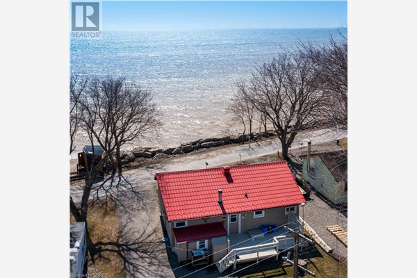 1395 LAKESHORE Road, Haldimand County