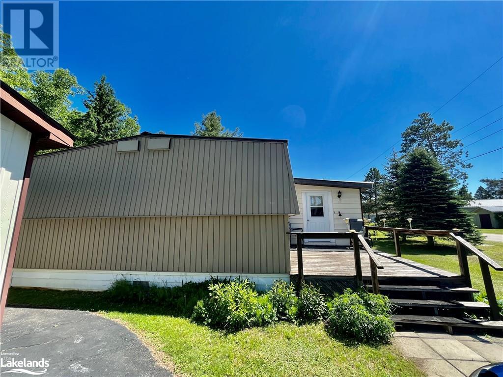 Listing 40394845 - Large Photo # 3