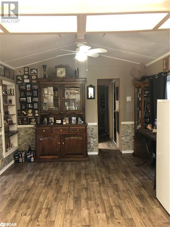Listing 40394969 - Large Photo # 7