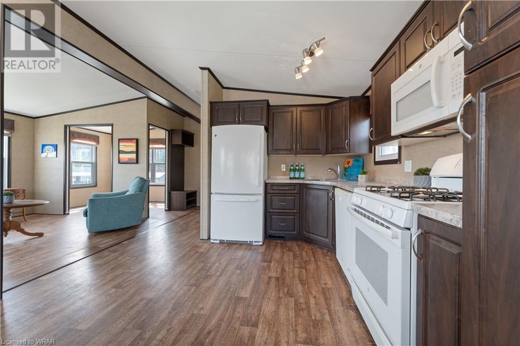 Listing 40395336 - Large Photo # 19