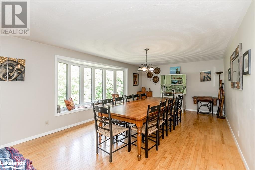 Listing 40395357 - Large Photo # 6