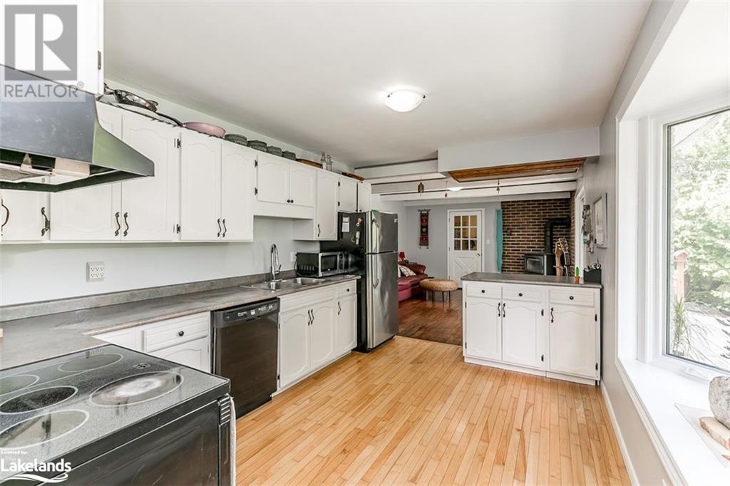 Listing 40395357 - Large Photo # 8