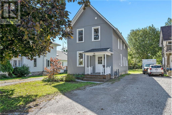 79 WELLINGTON Street, Lindsay