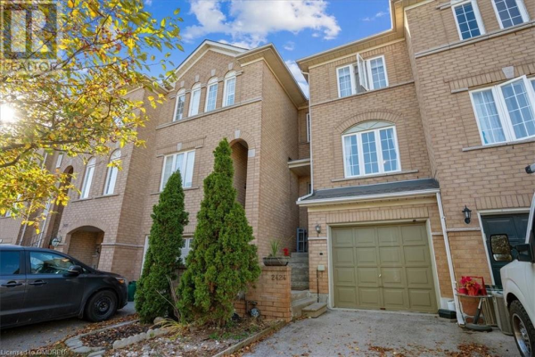 2424 RAVINEBROOK Crescent, Oakville