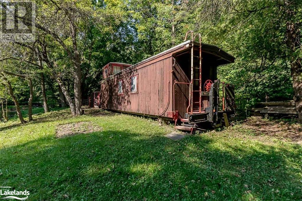 Listing 40396737 - Large Photo # 3