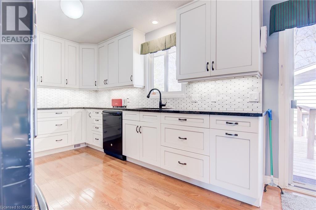 Listing 40397064 - Large Photo # 11