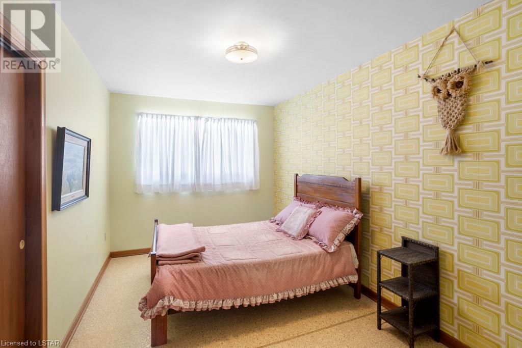 Listing 40397355 - Large Photo # 7