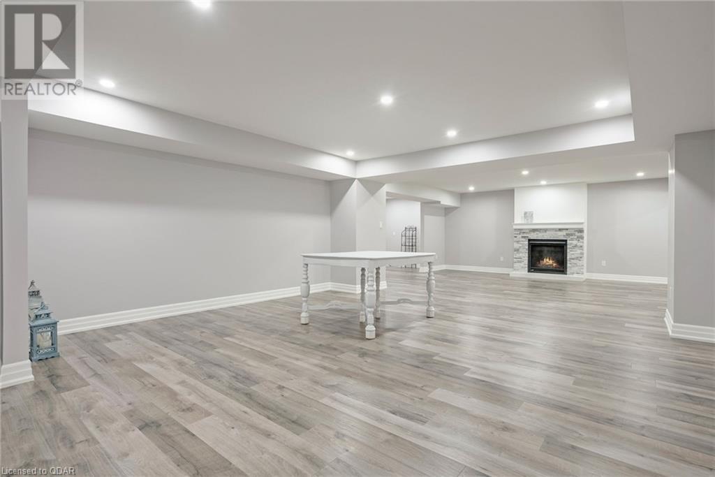 Listing 40397366 - Large Photo # 44