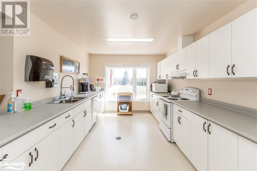 Listing 40397438 - Large Photo # 15